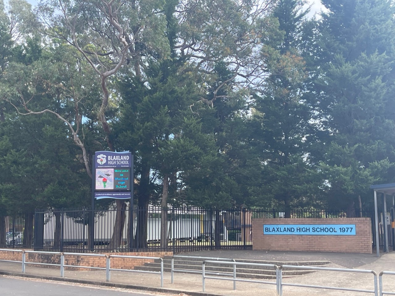 CLOSED - Blaxland High School Indoor Sports Facility 